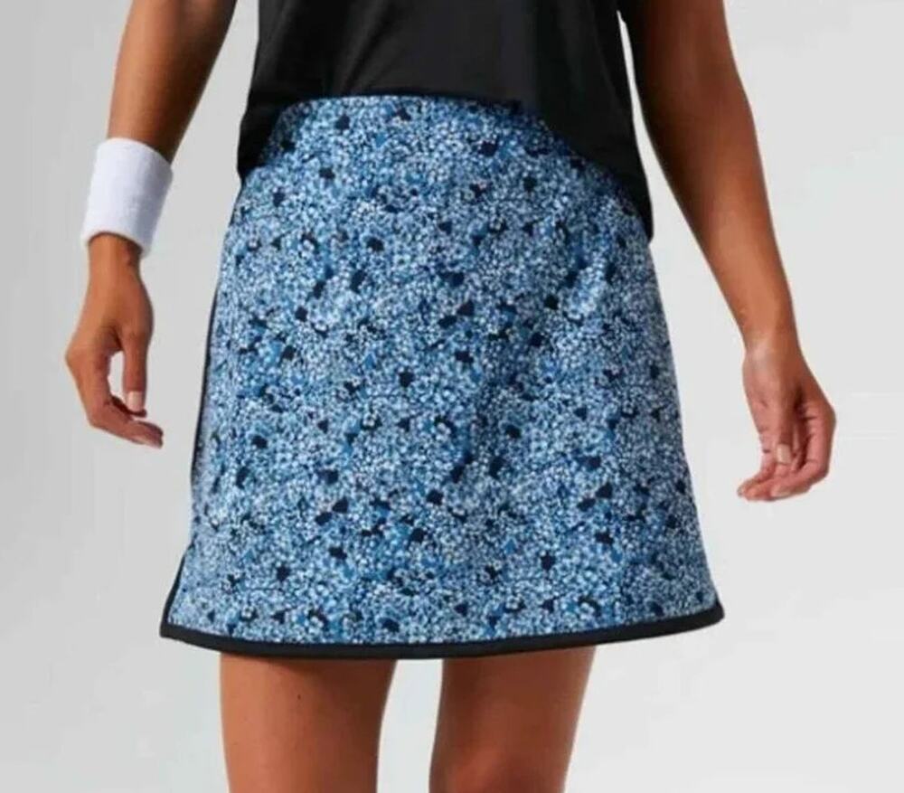 Tuckernuck Hydrangea Piped Golf Skirt Size Small Floral Blue Pocket Lined Shorts
